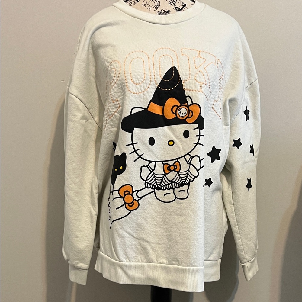 Hello Kitty Cream Graphic Top